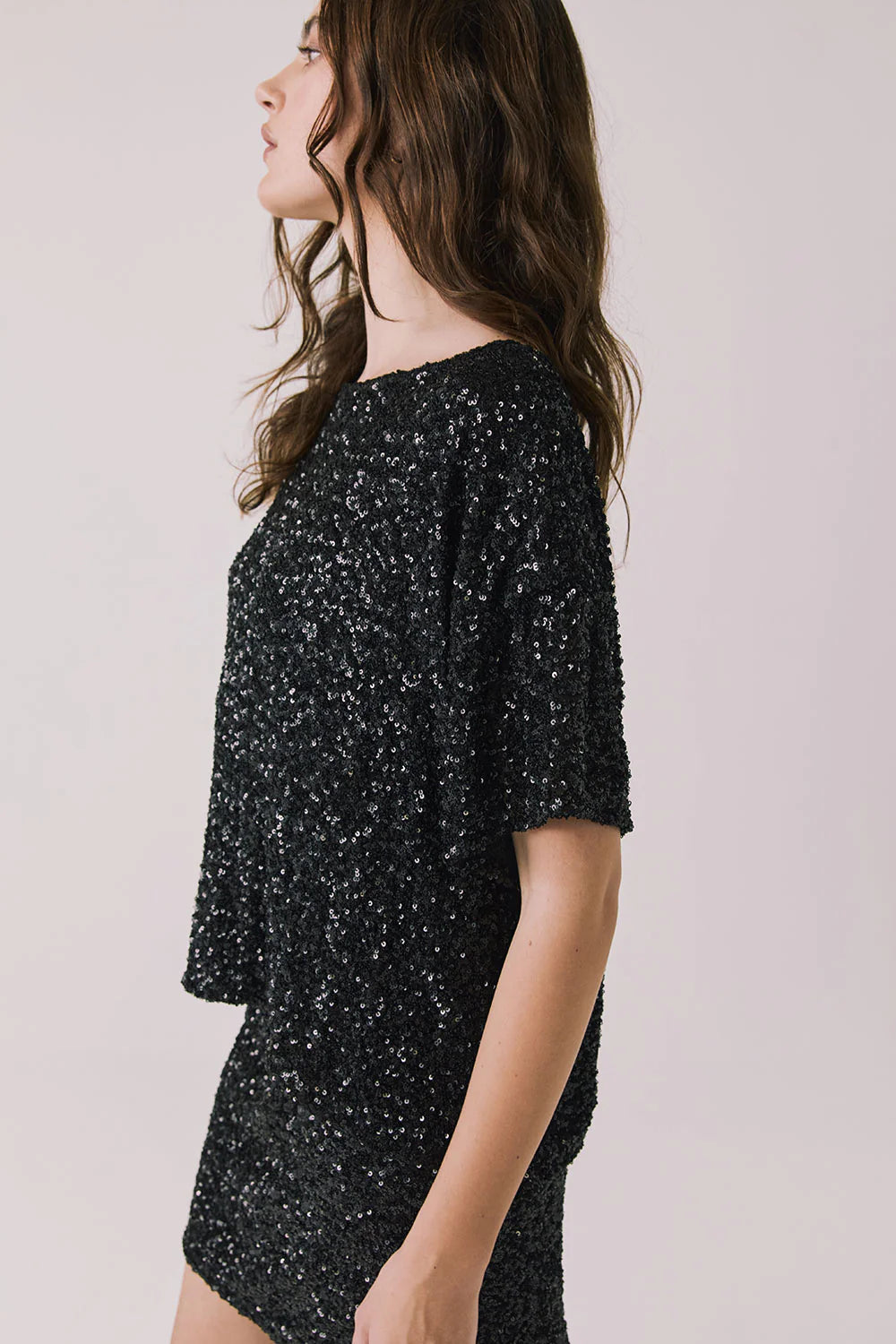 DAVIS TRUE BLACK TEE