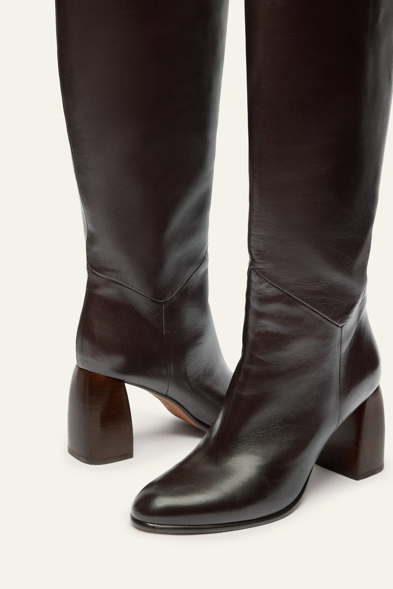 COLUSA HIGH HEELED BOOTS