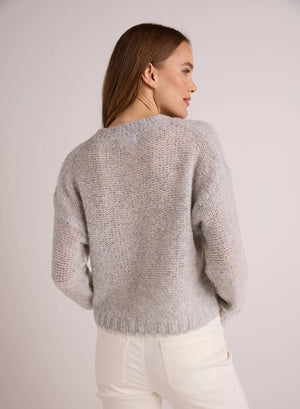 RELAXED V-NECK SWEATER