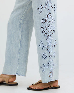 SIDE EMBROIDERED BEACH PANTS