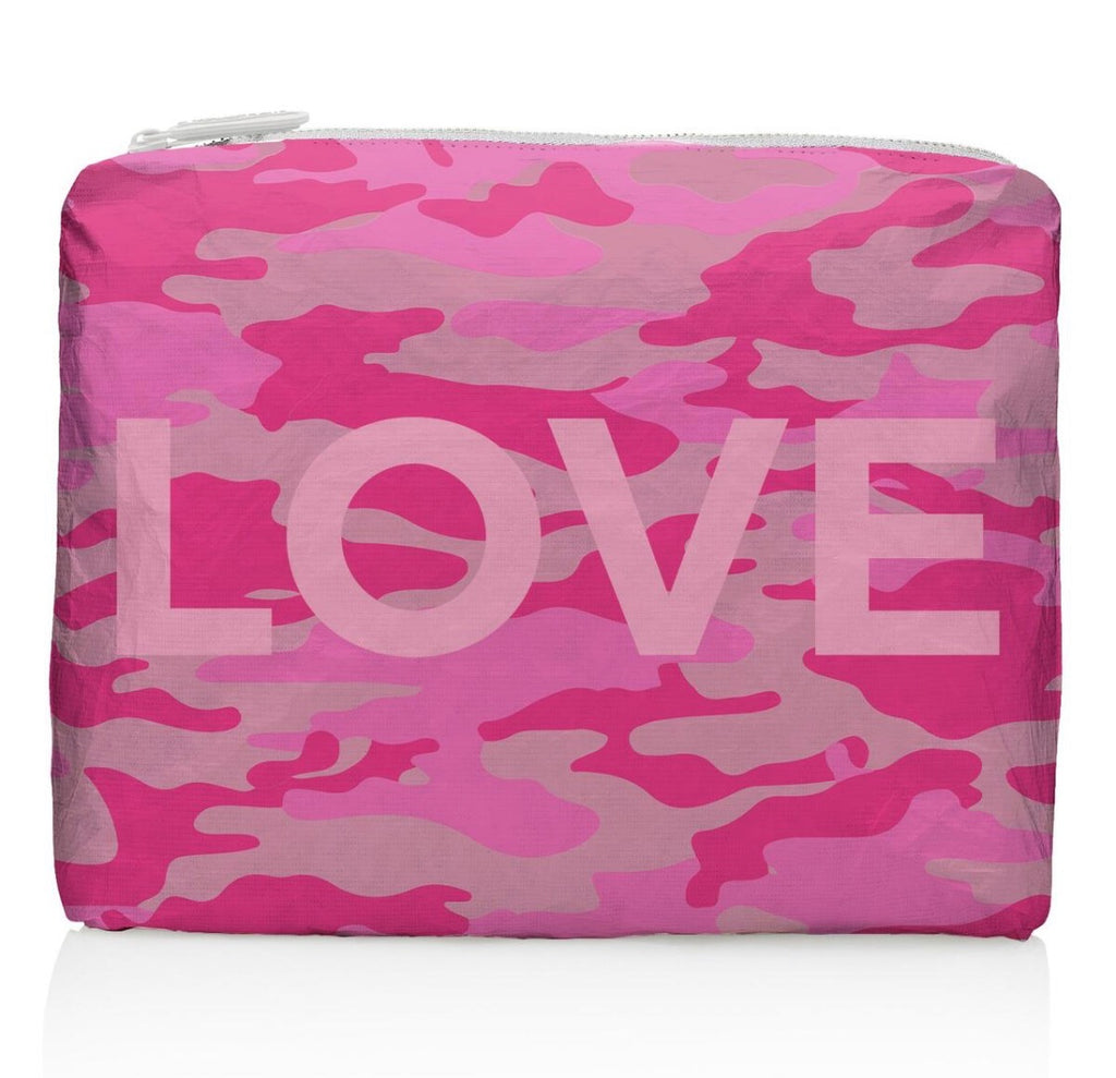 Medium Camo Zipper Pack